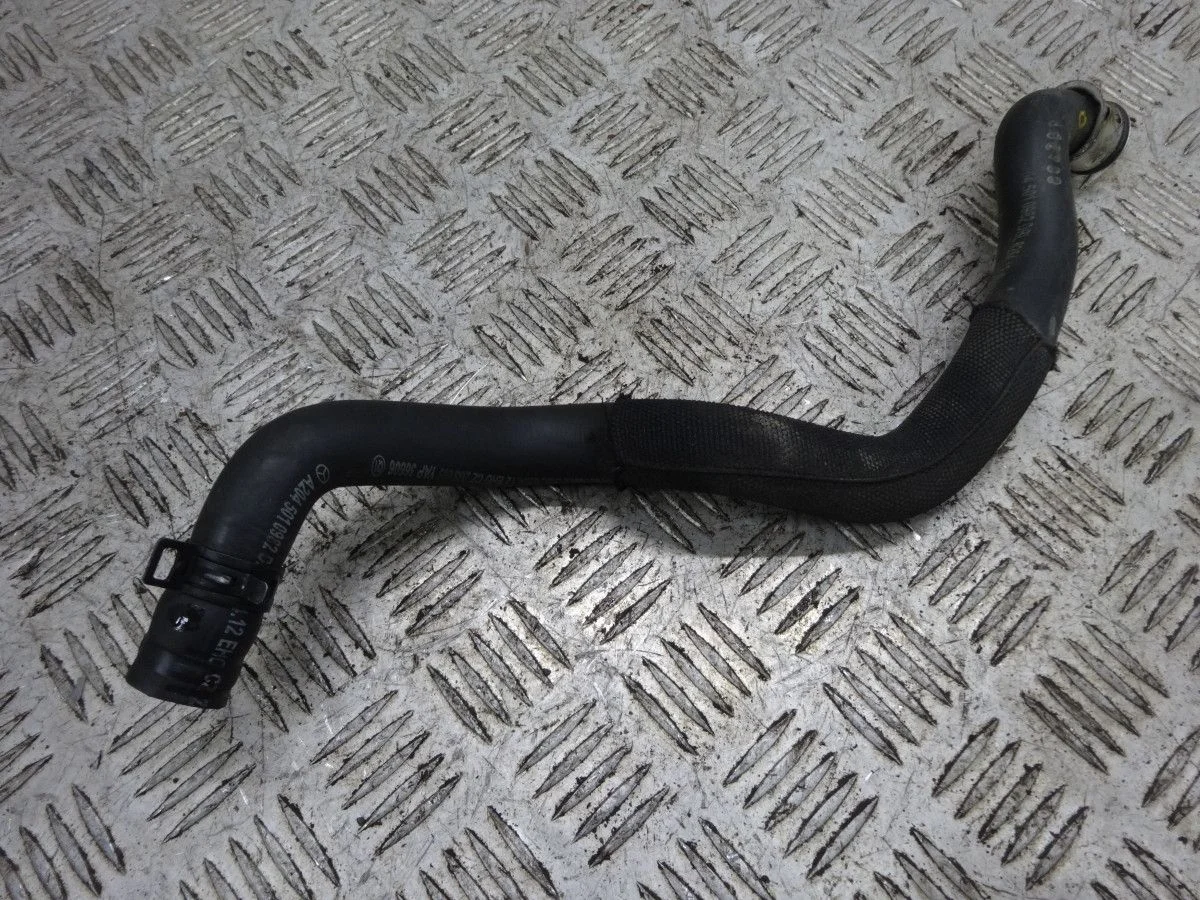 Патрубок радиатора Mercedes-Benz GLK-класс X204 рестайлинг (2012—2015)