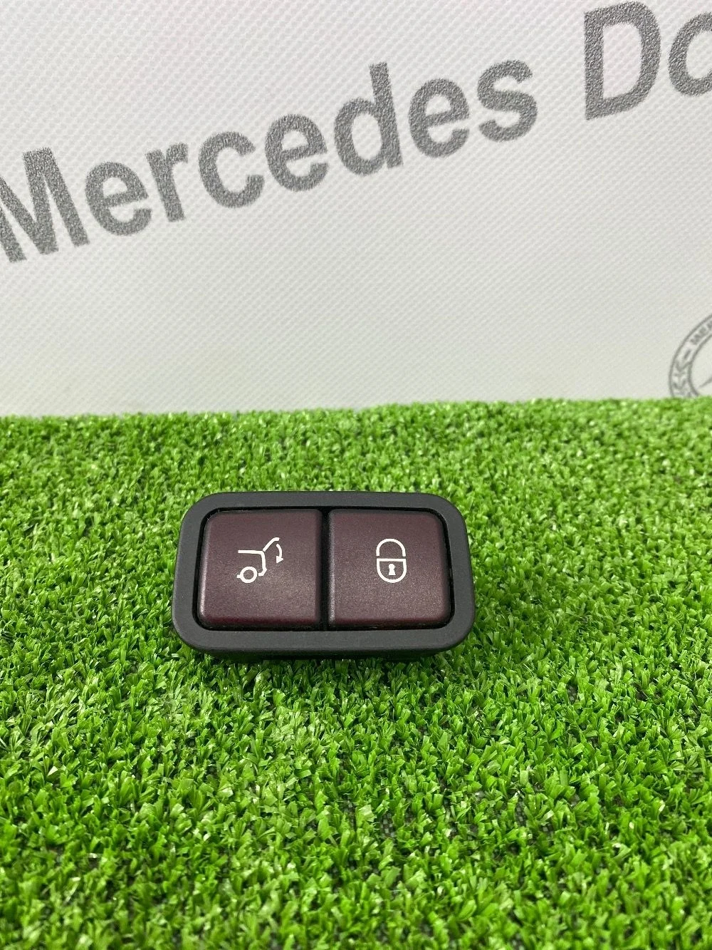 Кнопка многофункциональная Mercedes-Benz GL-класс X164 (2006—2009)