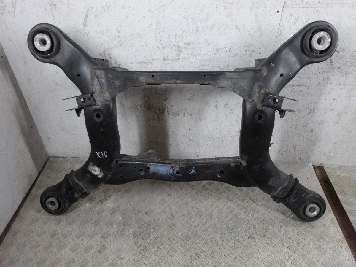 Балка задняя Mercedes-Benz GL-класс X166 (2012—2016)