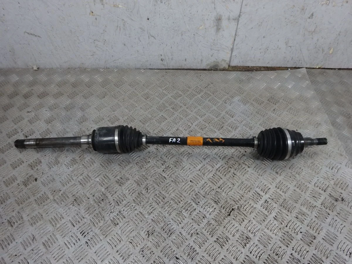 Полуось передняя правая Mercedes-Benz GL-класс X166 (2012—2016)