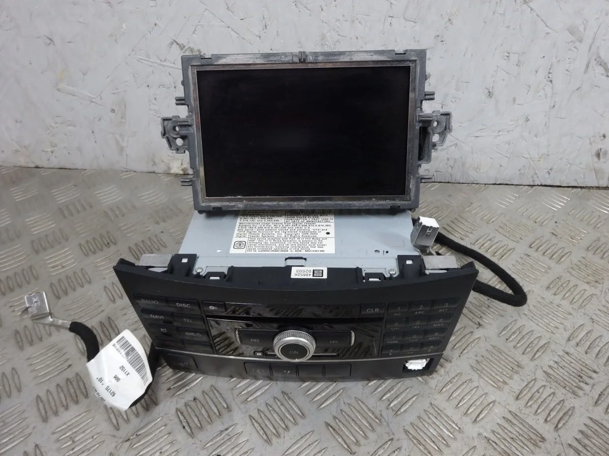 Магнитола Mercedes-Benz E-класс W212/S212/C207/A207 (2009—2013)