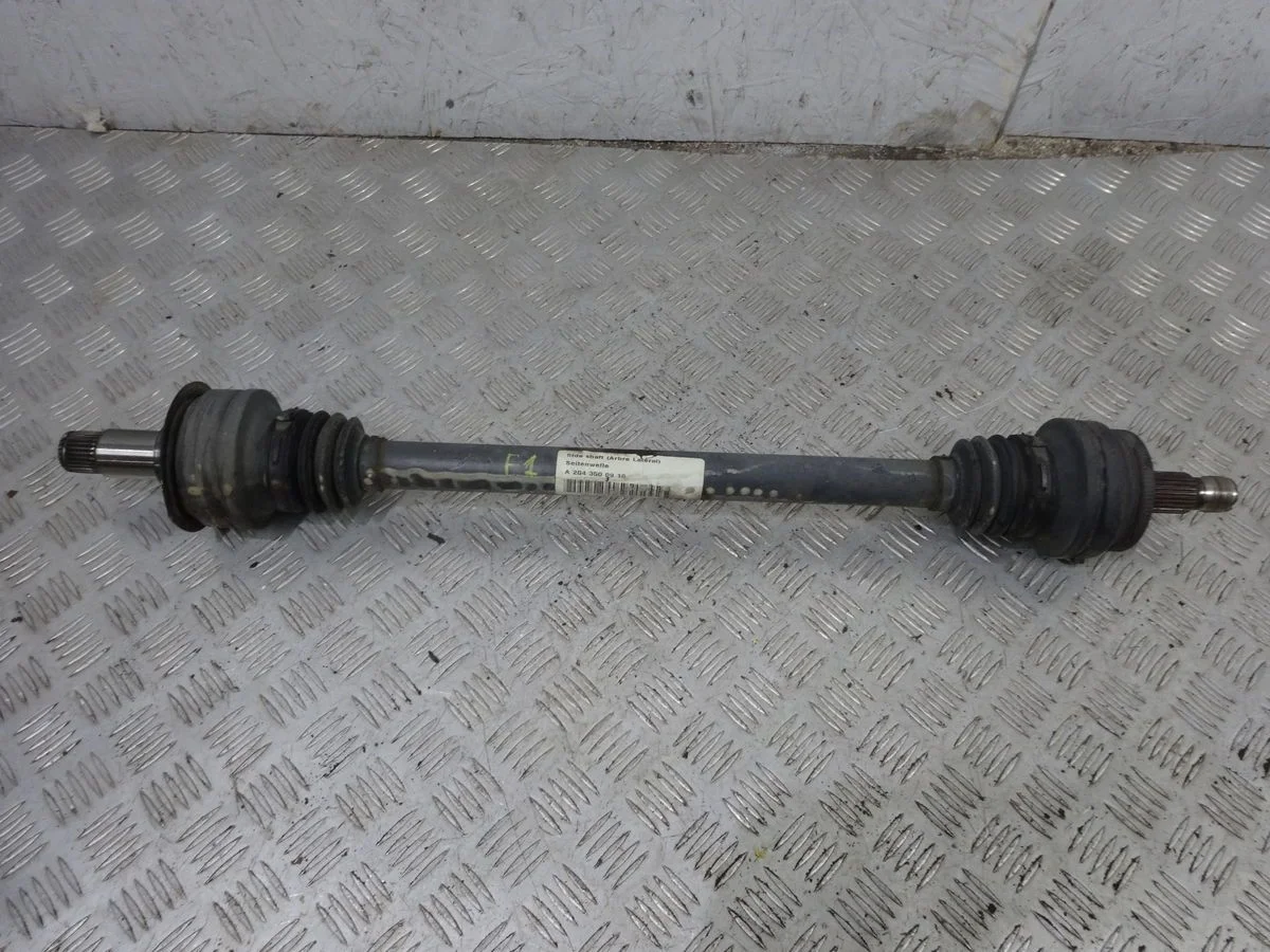 Полуось задняя Mercedes-Benz C-класс W204/S204 (2006—2011)