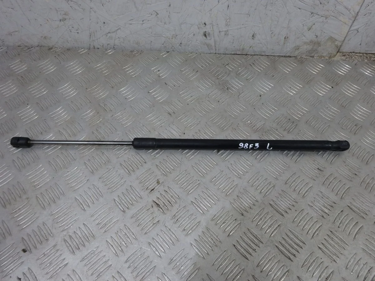 Амортизатор капота Mercedes-Benz E-класс W212/S212/C207/A207 (2009—2013)