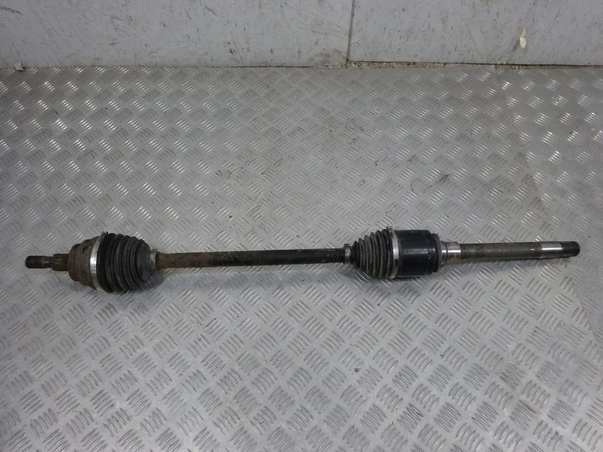 Полуось передняя правая Mercedes-Benz M-класс W164 (2005—2008)