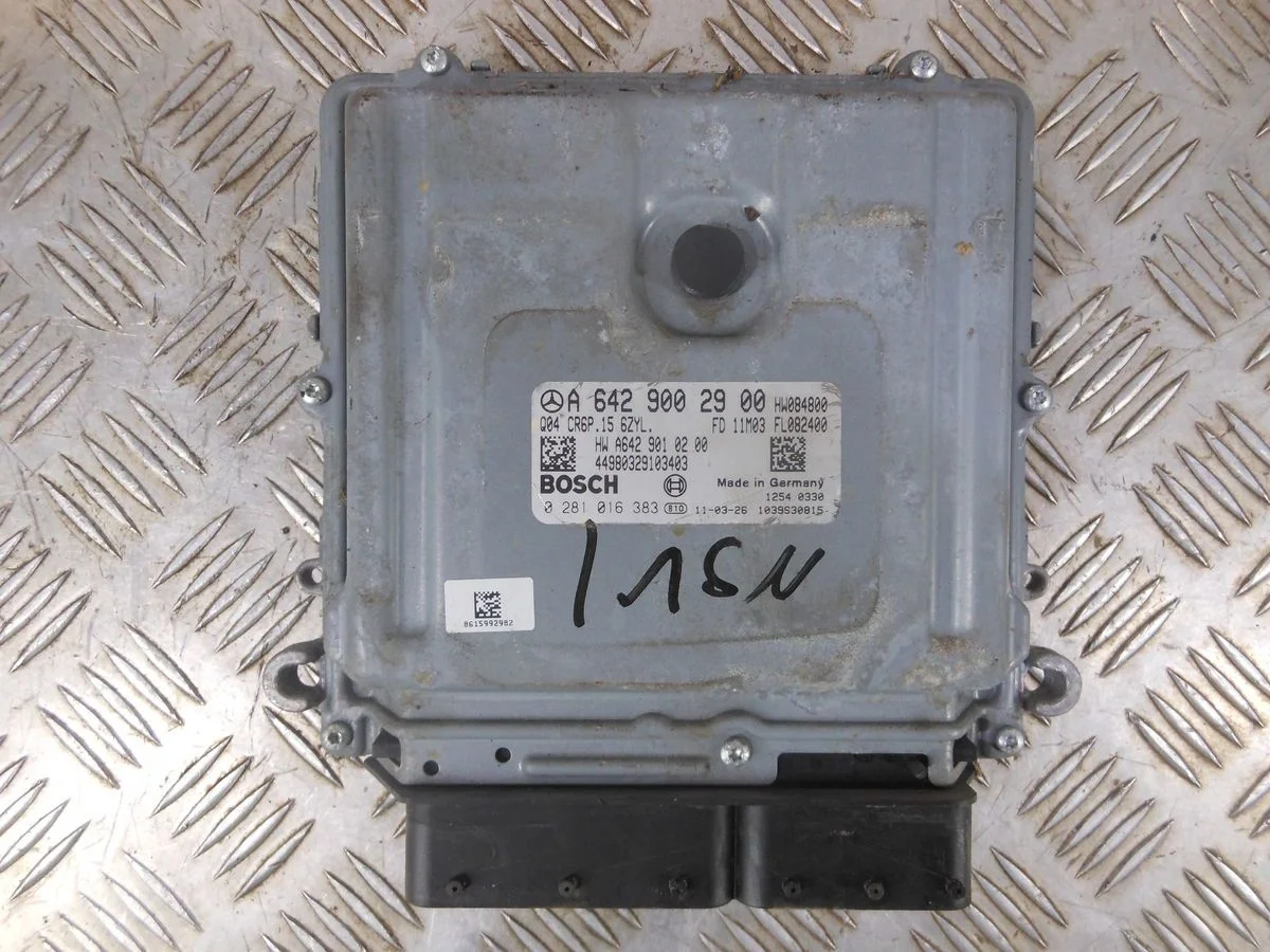 Блок управления двигателем Mercedes-Benz M-класс W164 рестайлинг (2008—2011)