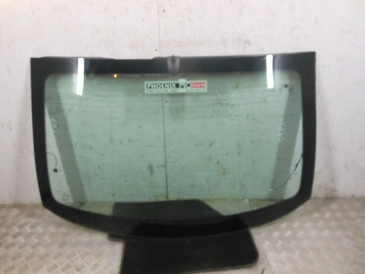 Стекло заднее Mercedes-Benz CLS-класс C219 (2004—2008)