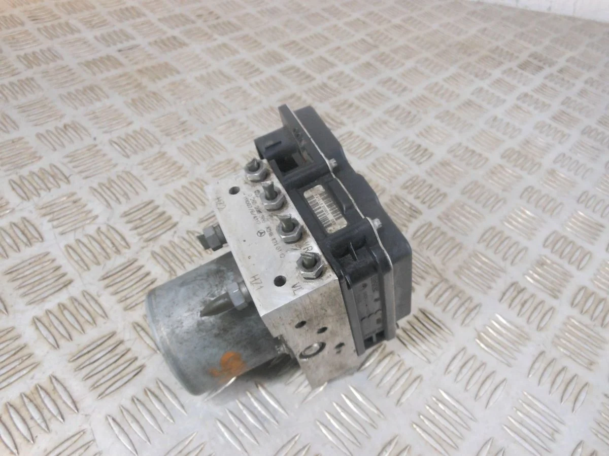 Блок управления ABS Mercedes-Benz E-класс W212/S212/C207/A207 (2009—2013)