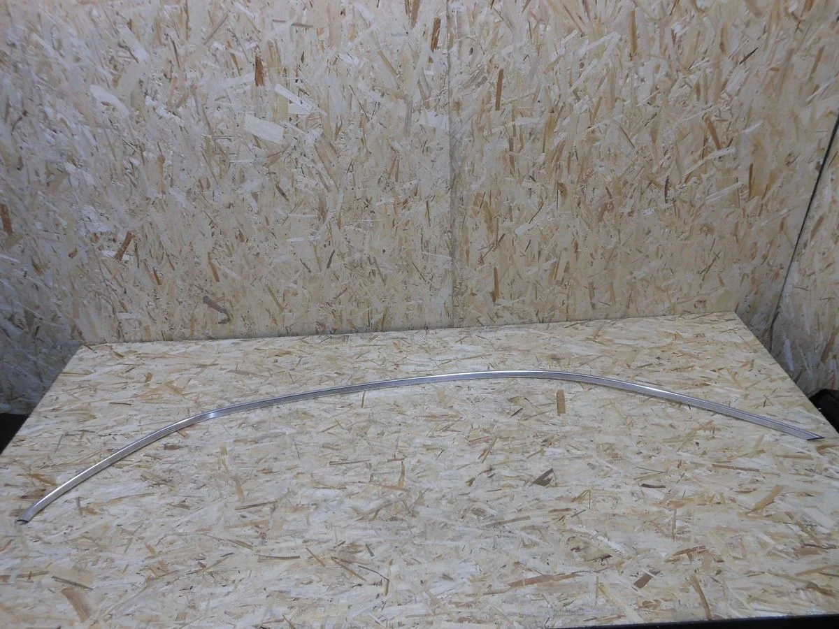 Молдинг крыши правый Mercedes-Benz E-класс W212/S212/C207/A207 (2009—2013)