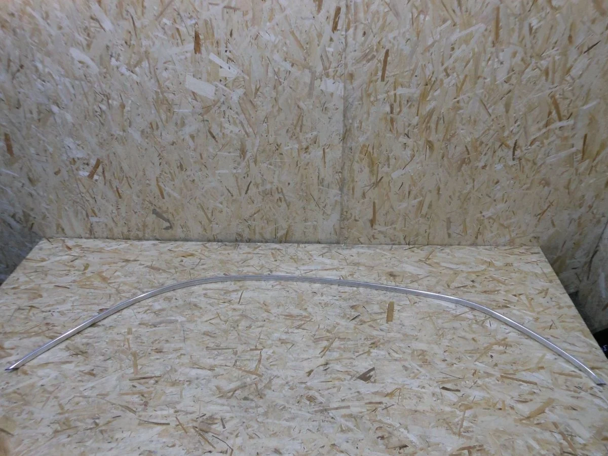 Молдинг крыши левый Mercedes-Benz E-класс W212/S212/C207/A207 рестайлинг (2013—2016)