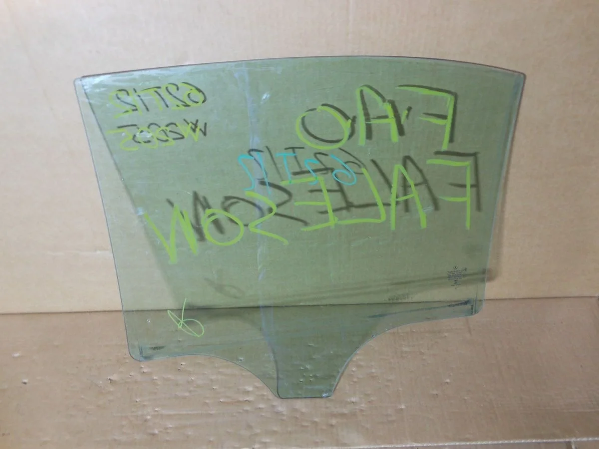 Стекло двери задней правой Mercedes-Benz C-класс W205/S205/C205/A205 (2014—2018)