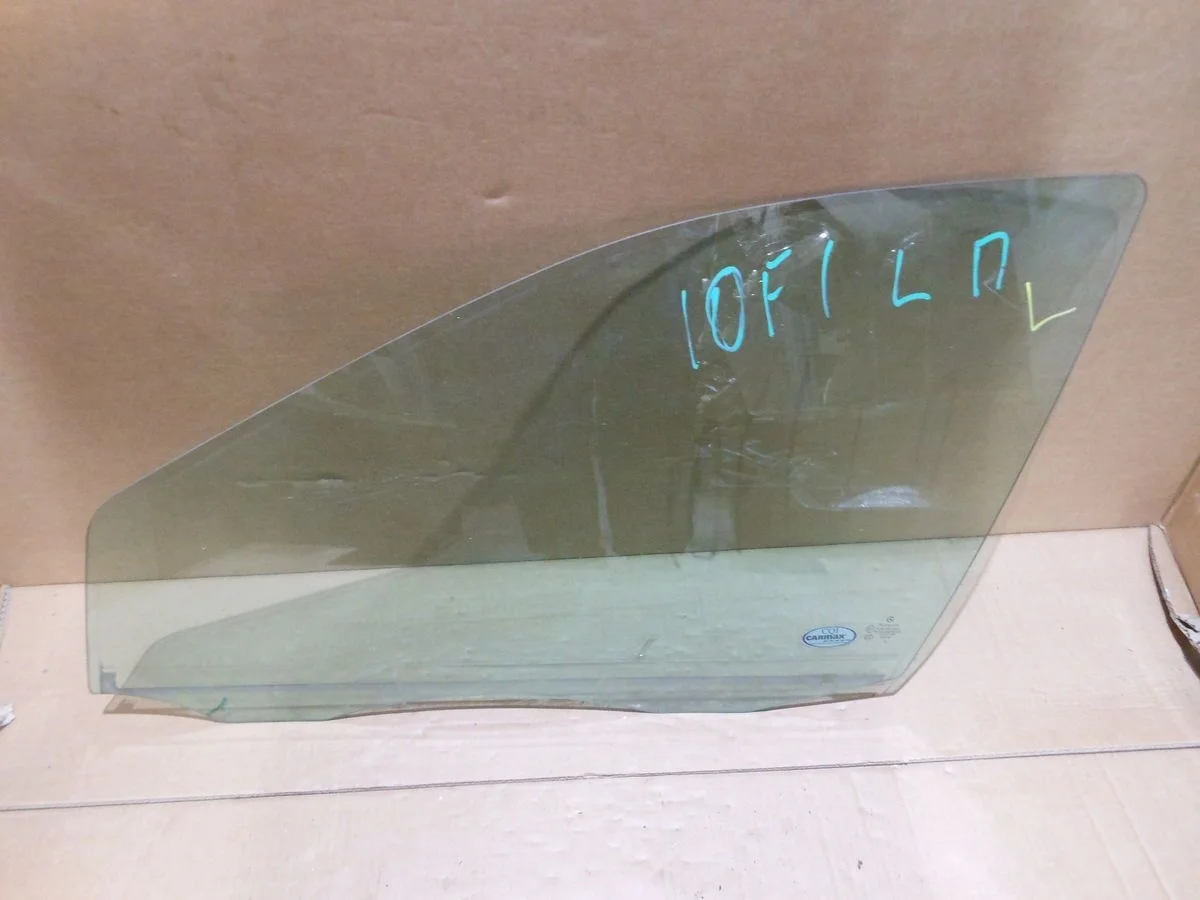 Стекло двери передней левой Mercedes-Benz C-класс W203/S203/CL203 (2000—2004)