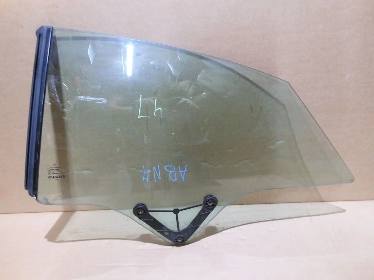 Стекло кузовное открывающееся (форточка) левое Mercedes-Benz E-класс W212/S212/C207/A207 (2009—2013)