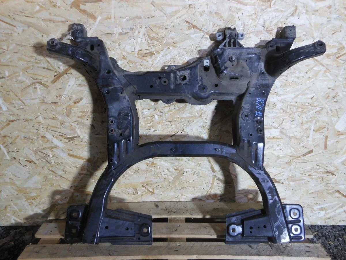 Балка подмоторная Mercedes-Benz B-класс W246 (2011—2014)