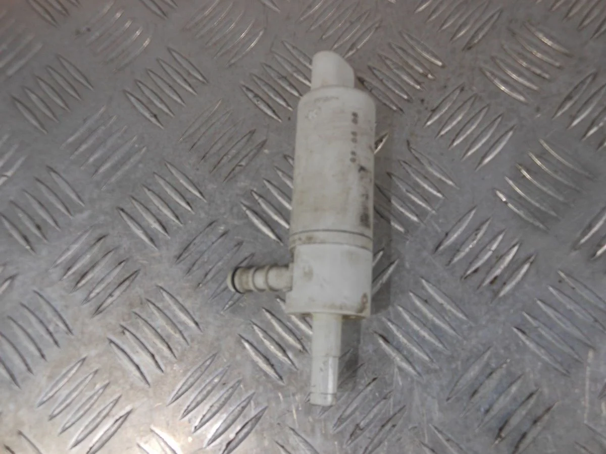 Насос омывателя фар Mercedes-Benz M-класс W164 (2005—2008)