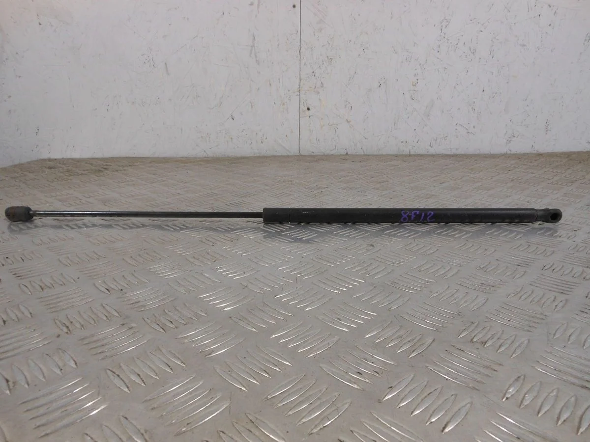 Амортизатор капота Mercedes-Benz E-класс W211/S211 рестайлинг (2006—2009)