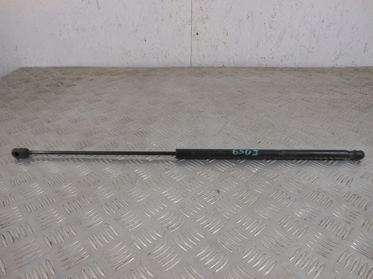 Амортизатор капота Mercedes-Benz E-класс W211/S211 рестайлинг (2006—2009)