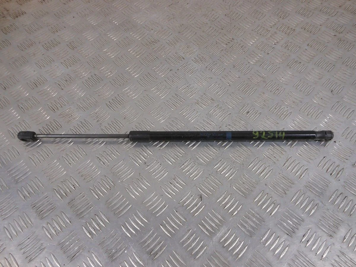 Амортизатор капота Mercedes-Benz E-класс W212/S212/C207/A207 рестайлинг (2013—2016)