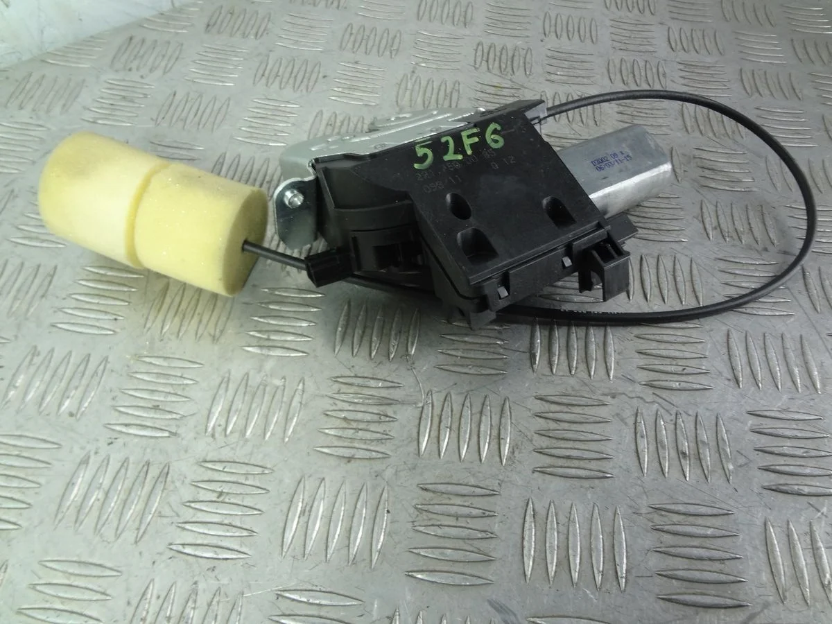 Замок багажника Mercedes-Benz CL-класс C216 (2006—2010)