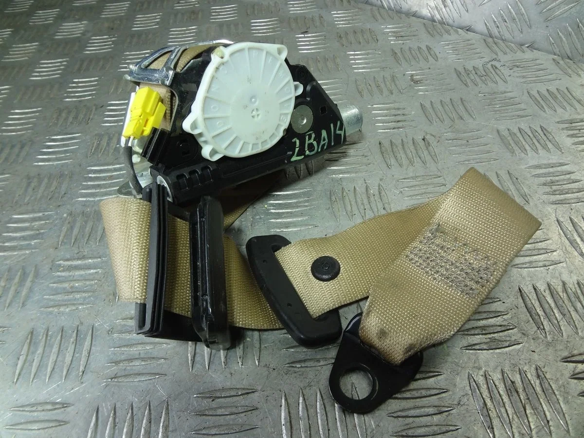 Ремень безопасности с пиропатроном Mercedes-Benz GL-класс X164 (2006—2009)