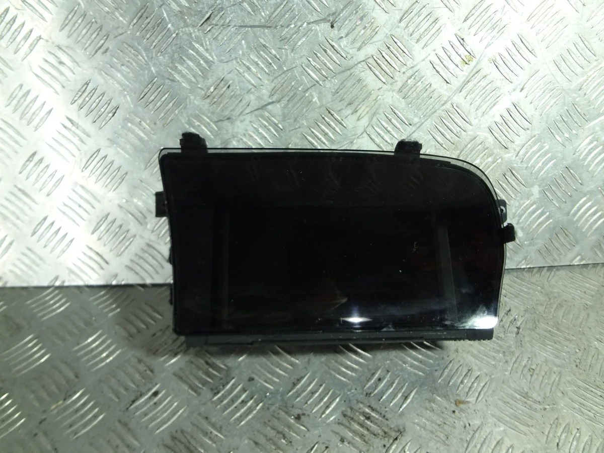 Дисплей информационный Mercedes-Benz S-класс W221 (2005—2009)