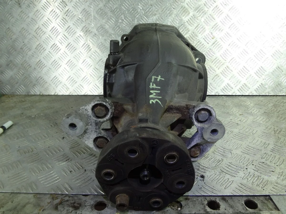 Редуктор заднего моста Mercedes-Benz S-класс W221 (2005—2009)