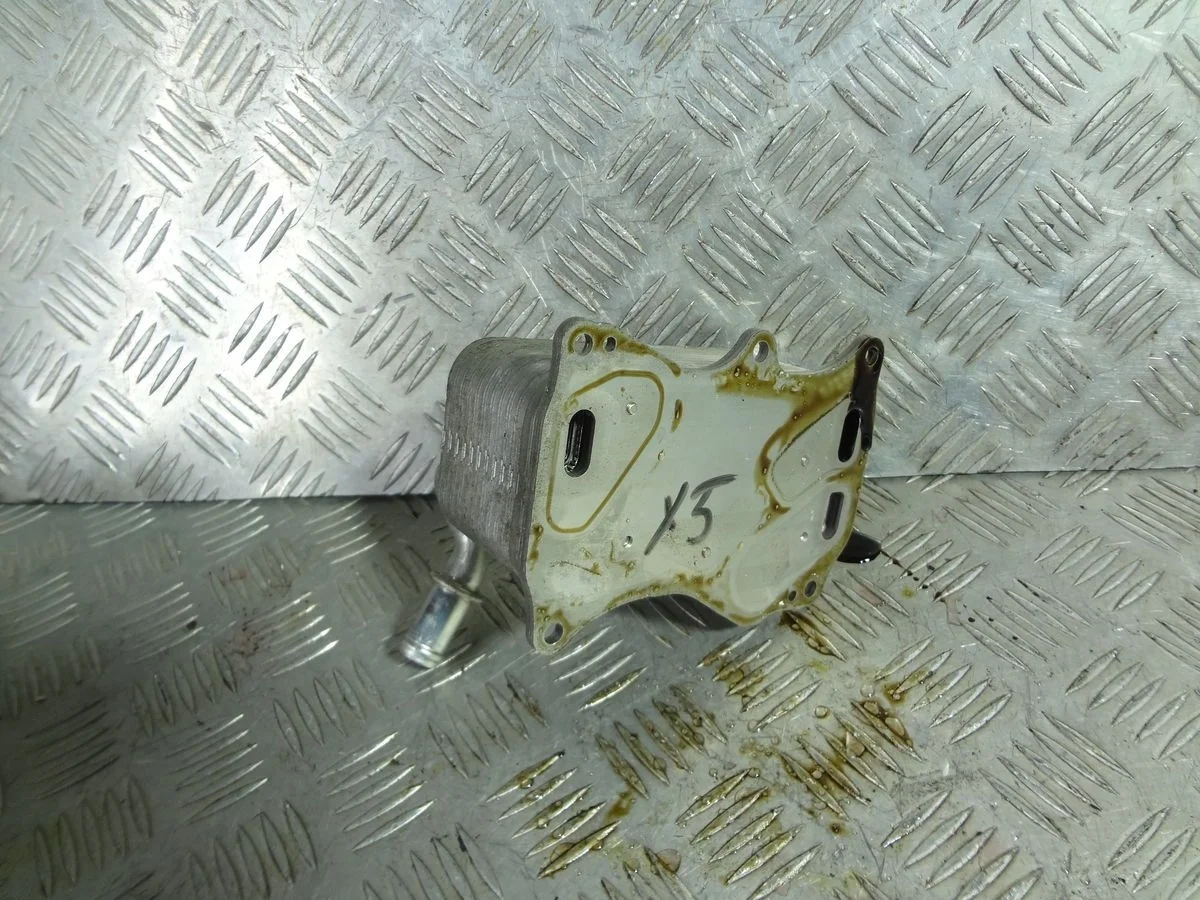 Радиатор (маслоохладитель) АКПП Mercedes-Benz E-класс W213/S213/C238/A238 (2016—2021)