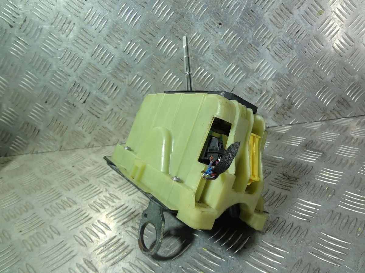 Кулиса КПП Mercedes-Benz C-класс W204/S204/С204 рестайлинг (2011—2015)