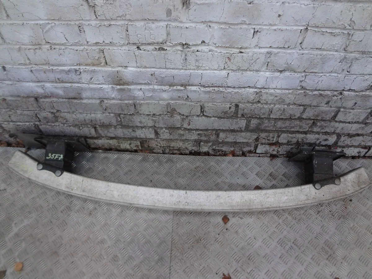 Усилитель заднего бампера Mercedes-Benz R-класс W251 (2005—2007)