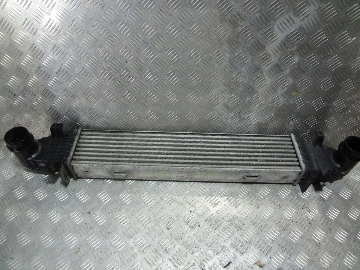 Интеркулер Mercedes-Benz C-класс W204/S204/С204 рестайлинг (2011—2015)