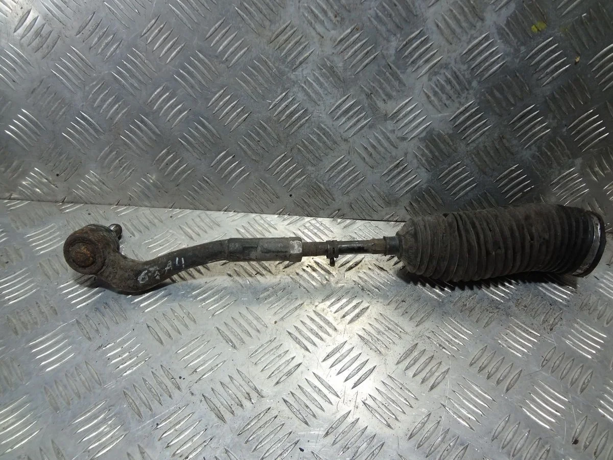 Наконечник рулевой правый Mercedes-Benz C-класс W204/S204 (2006—2011)