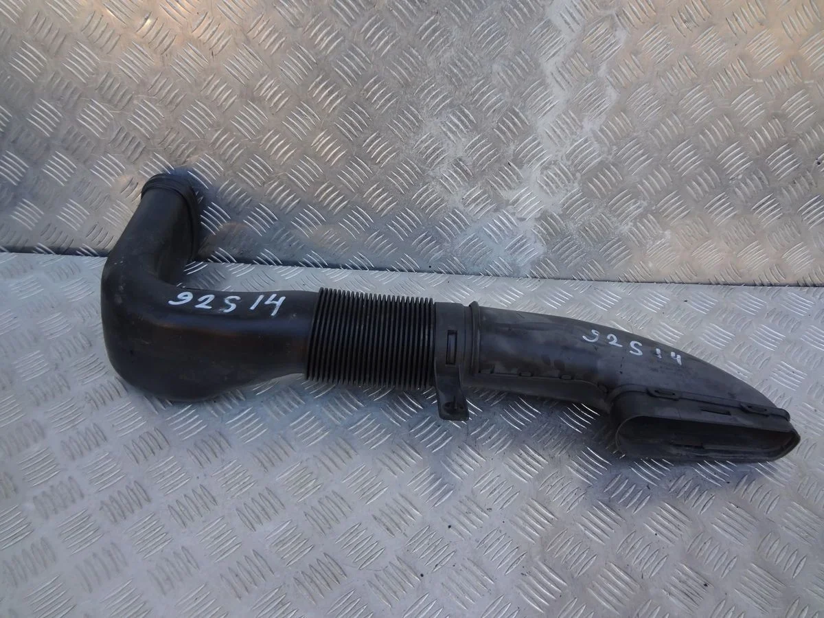 Воздуховод Mercedes-Benz E-класс W212/S212/C207/A207 рестайлинг (2013—2016)