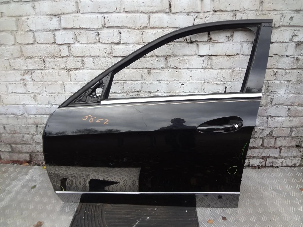 Дверь передняя левая Mercedes-Benz E-класс W212/S212/C207/A207 (2009—2013)