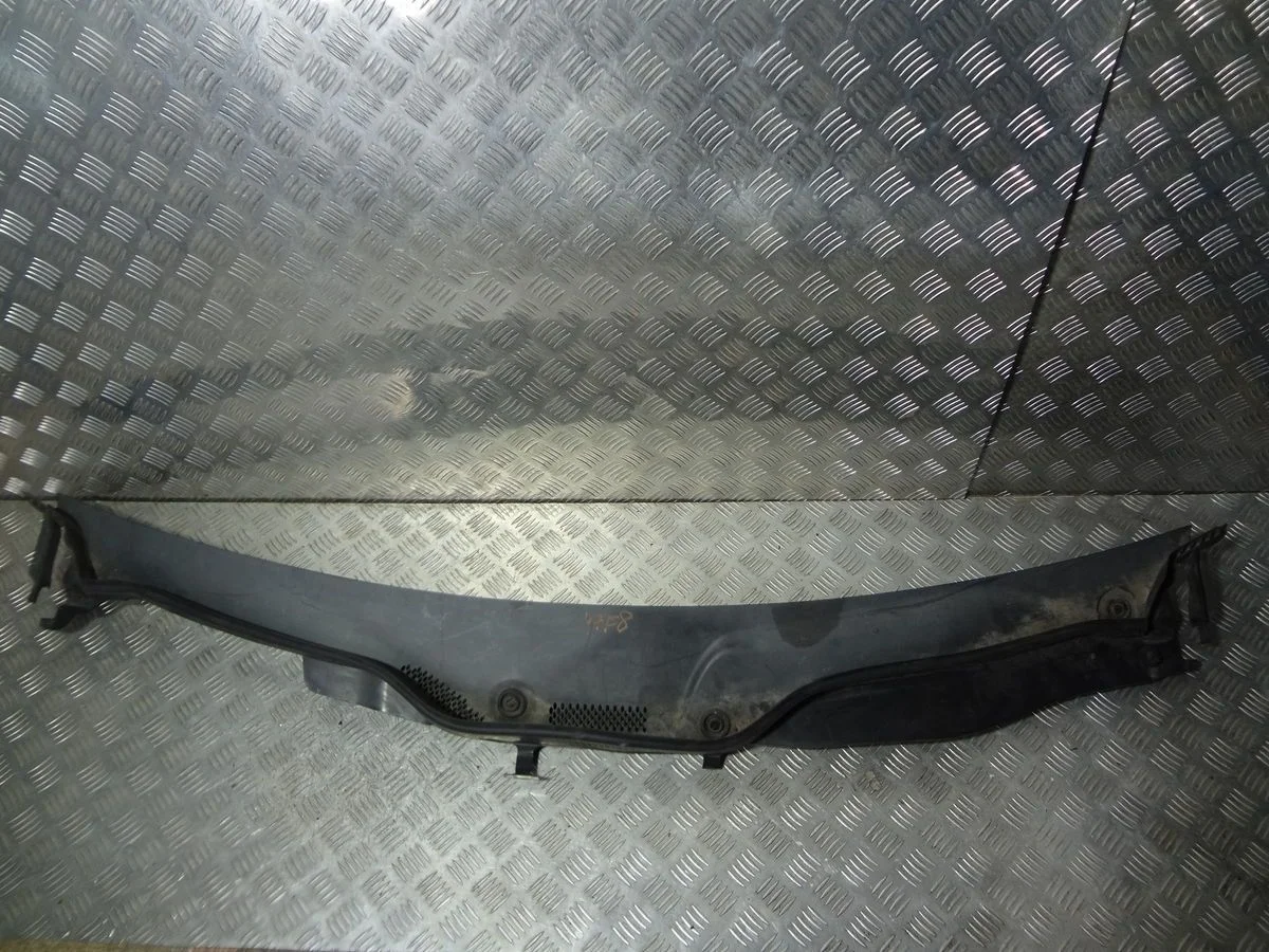 Решетка стеклооч. (планка под лобовое стекло) Mercedes-Benz GL-класс X164 (2006—2009)