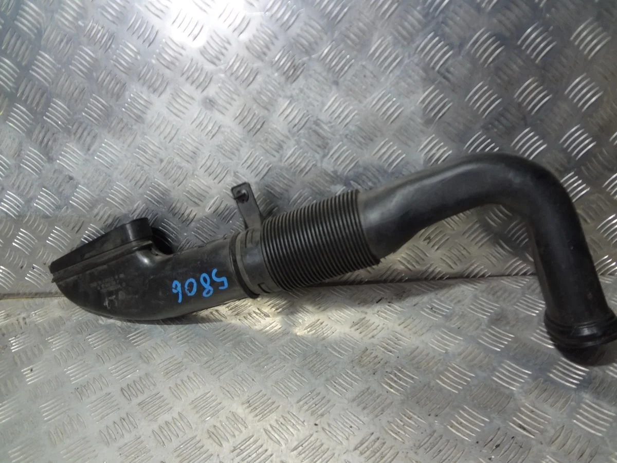 Воздуховод Mercedes-Benz E-класс W212/S212/C207/A207 (2009—2013)