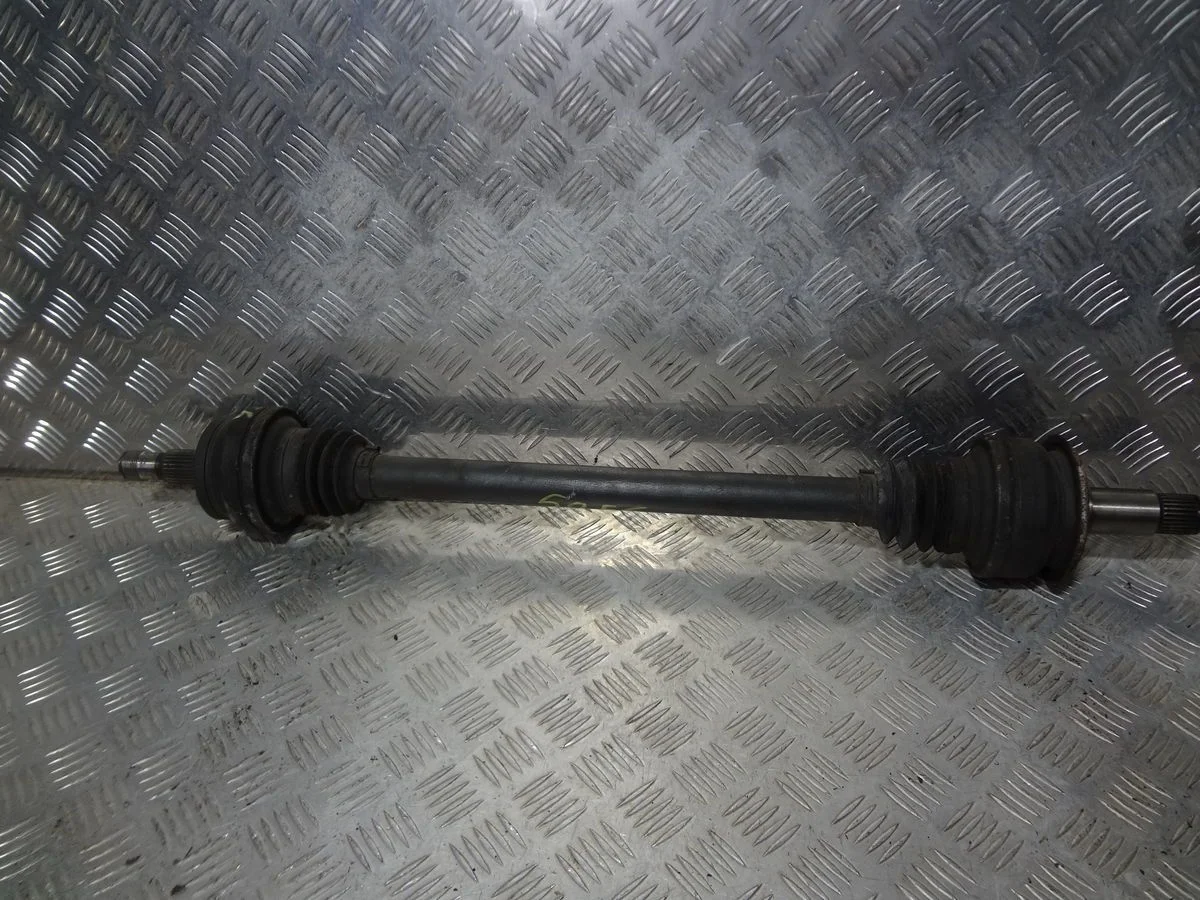 Полуось задняя Mercedes-Benz CL-класс C216 (2006—2010)