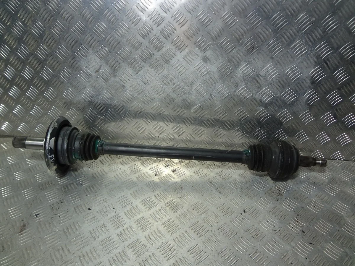 Полуось задняя левая Mercedes-Benz E-класс W213/S213/C238/A238 (2016—2021)