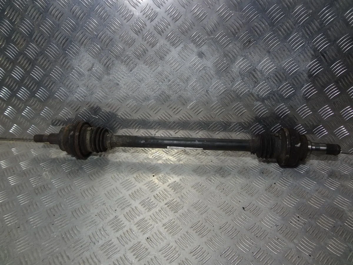 Полуось задняя Mercedes-Benz M-класс W164 рестайлинг (2008—2011)