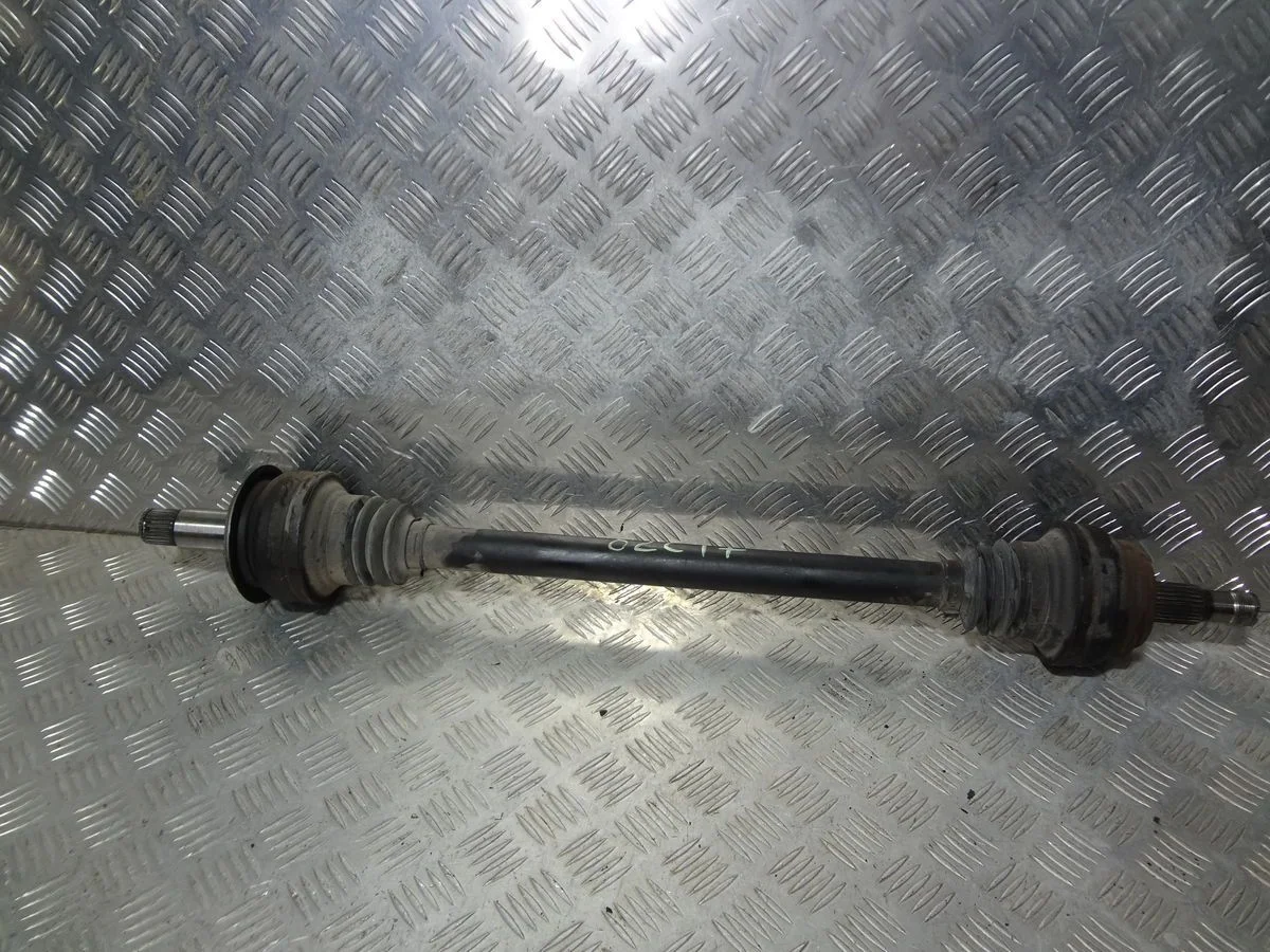 Полуось задняя Mercedes-Benz GLS-класс X166 (2015—2019)