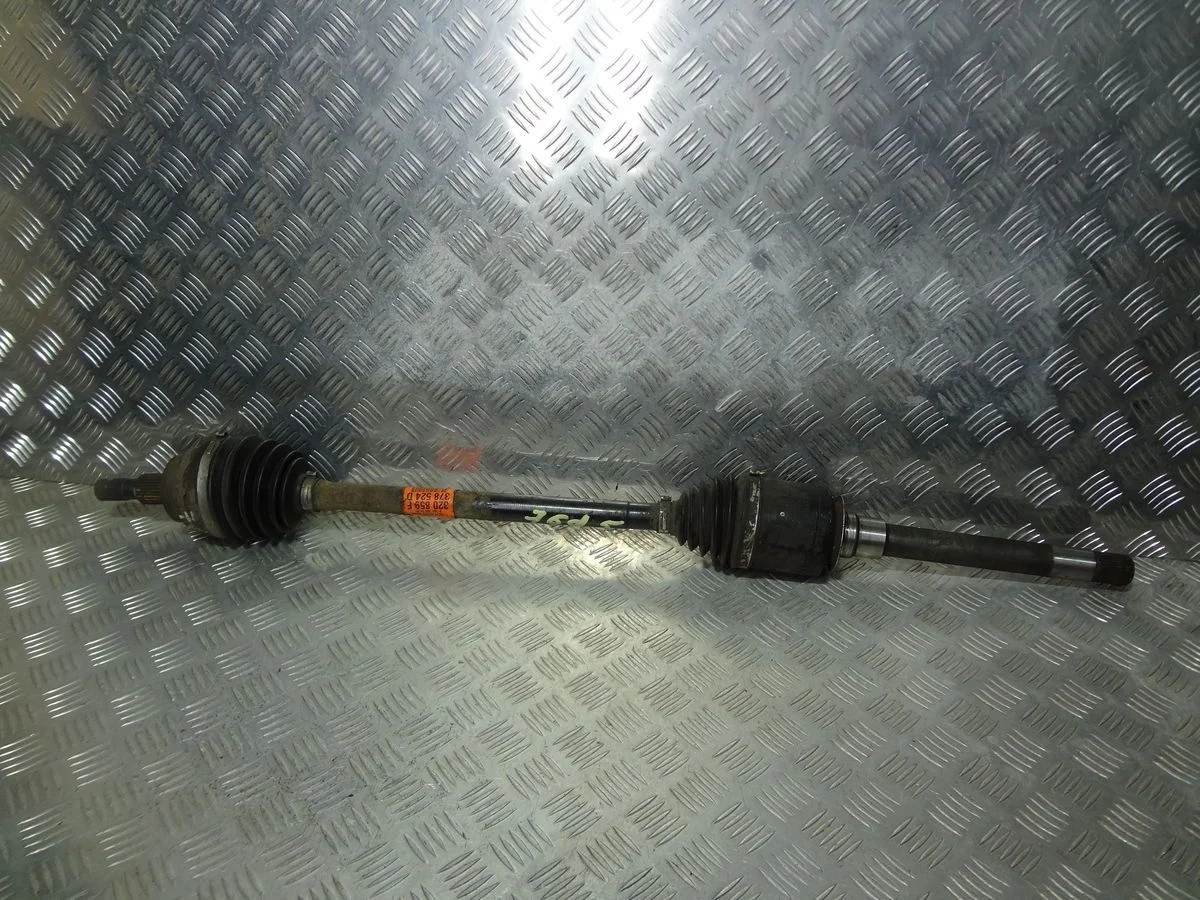 Полуось передняя правая Mercedes-Benz M-класс W164 (2005—2008)