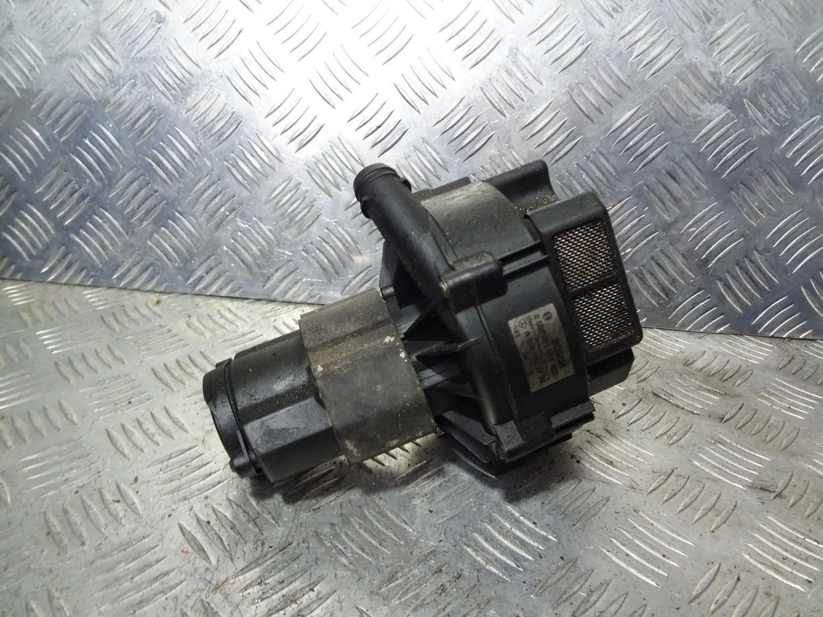 Насос воздушный Mercedes-Benz S-класс W220 (1998—2005)