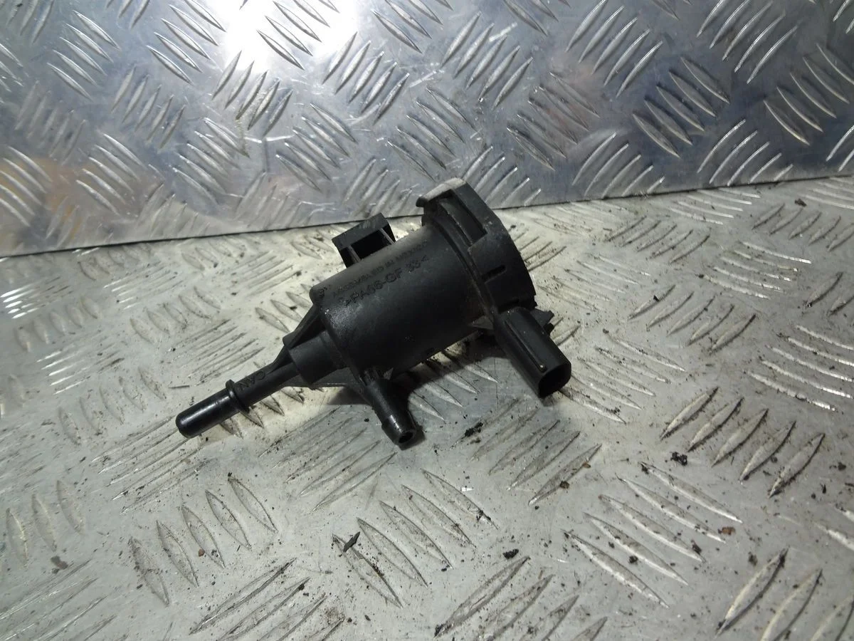 Клапан вентиляции топливного бака Mercedes-Benz GLK-класс X204 рестайлинг (2012—2015)