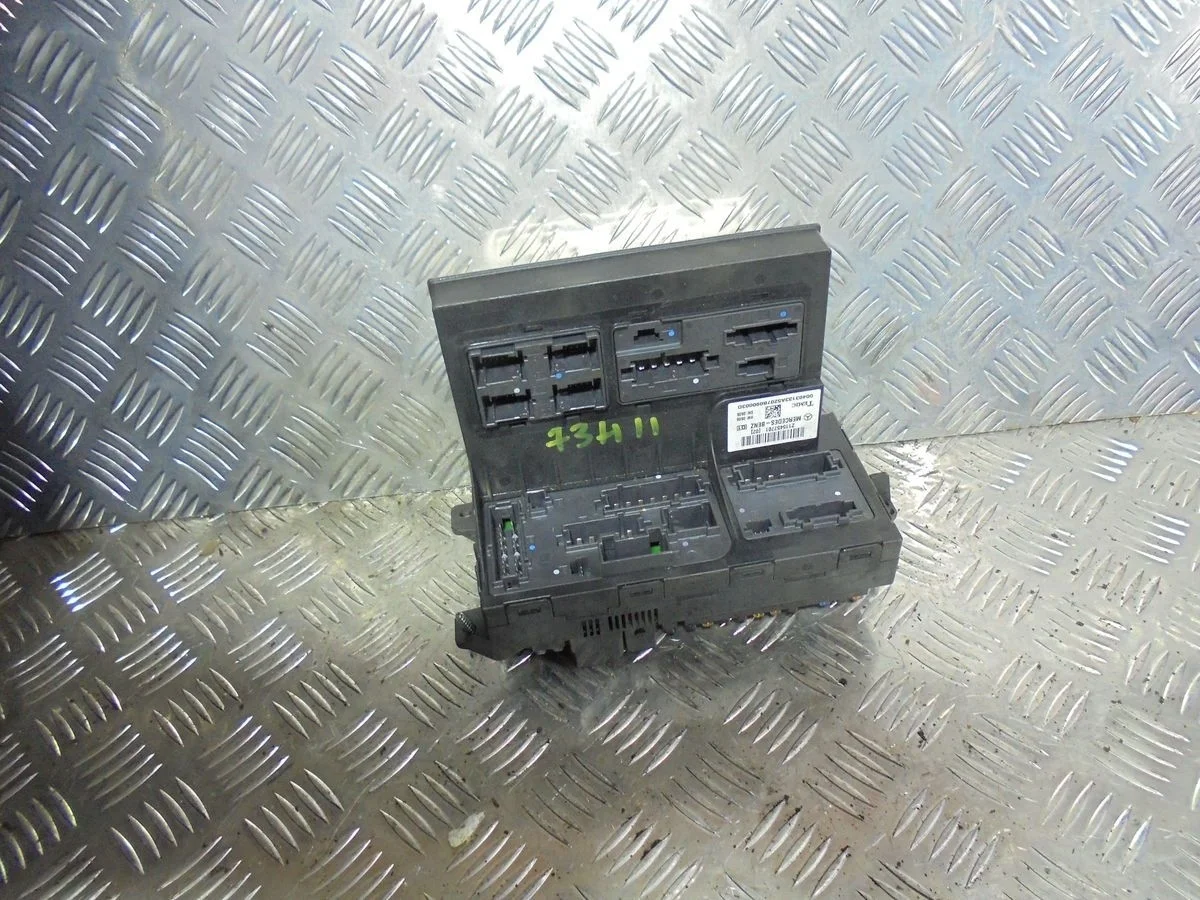 Блок предохранителей Mercedes-Benz CL-класс C216 (2006—2010)