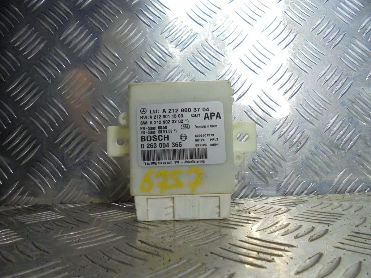 Блок управления парктроником Mercedes-Benz E-класс W212/S212/C207/A207 (2009—2013)