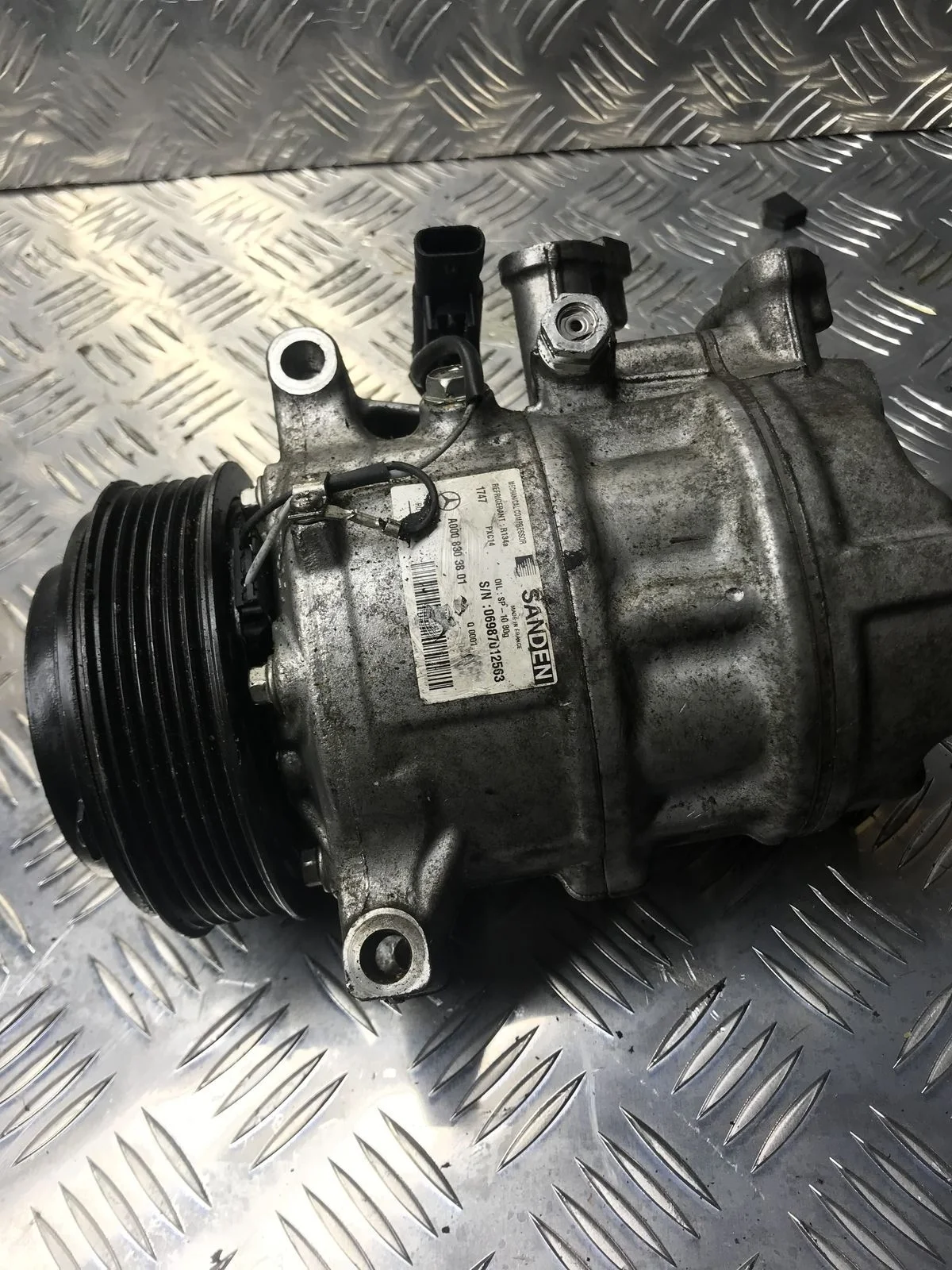 Компрессор системы кондиционирования Mercedes-Benz GLC-класс X253 (2015—2019)