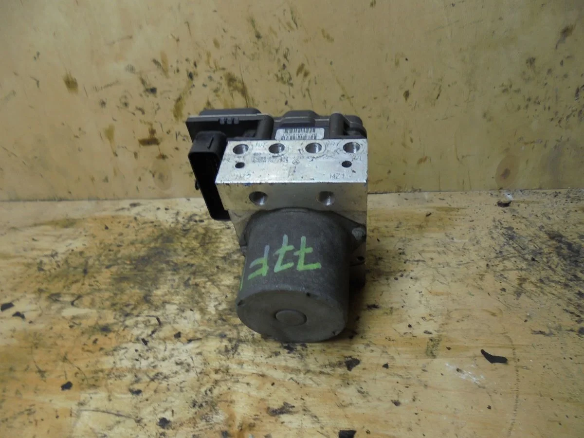 Блок ABS (насос) Mercedes-Benz E-класс W212/S212/C207/A207 (2009—2013)