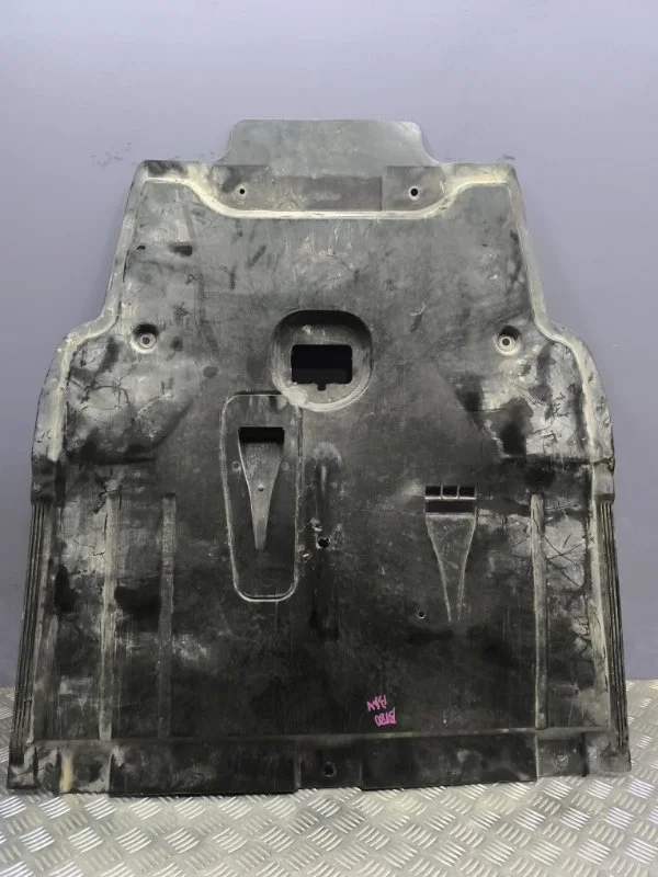 Защита двигателя Mercedes-Benz B-class 2013 A2465200223 W246 270.910