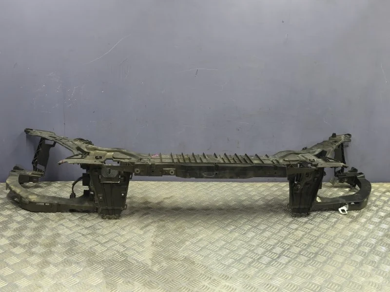 Панель передняя (телевизор) Volvo V60 2016 31416114 CROSS COUNTRY B4204T7