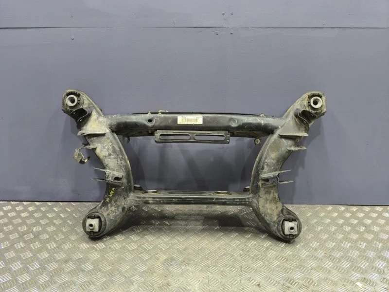 Подрамник Mercedes-Benz E-Class 2011 A2043500141 W212 271860, задний