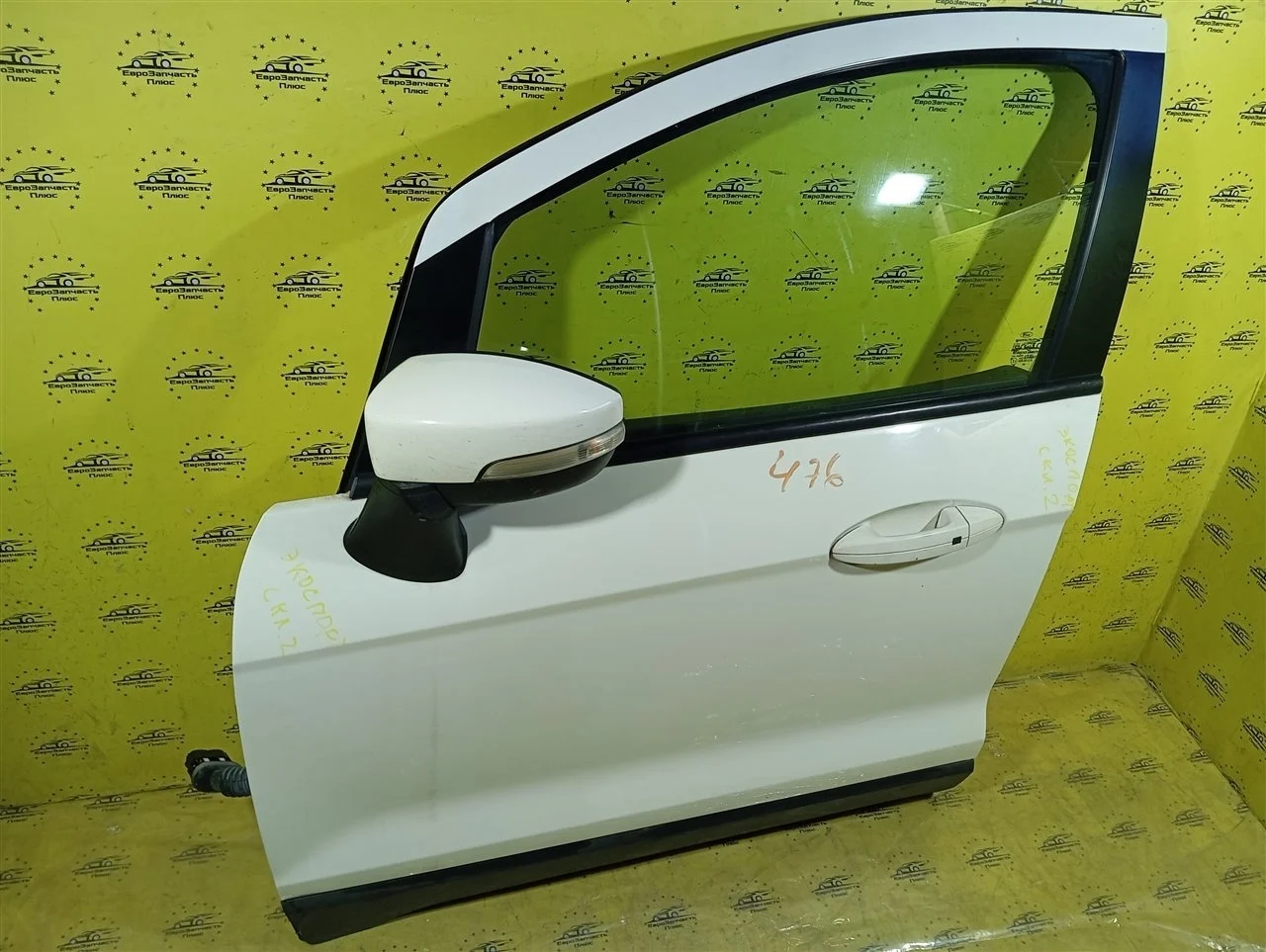 Дверь Ford EcoSport 1896135 B515, передняя левая