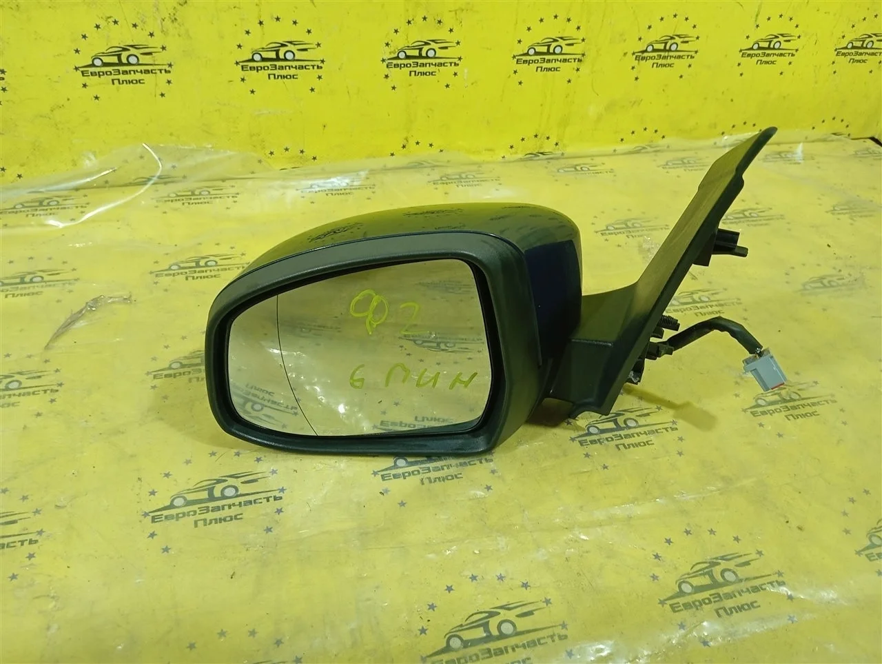 Зеркало Ford Focus 2 1728324, переднее левое